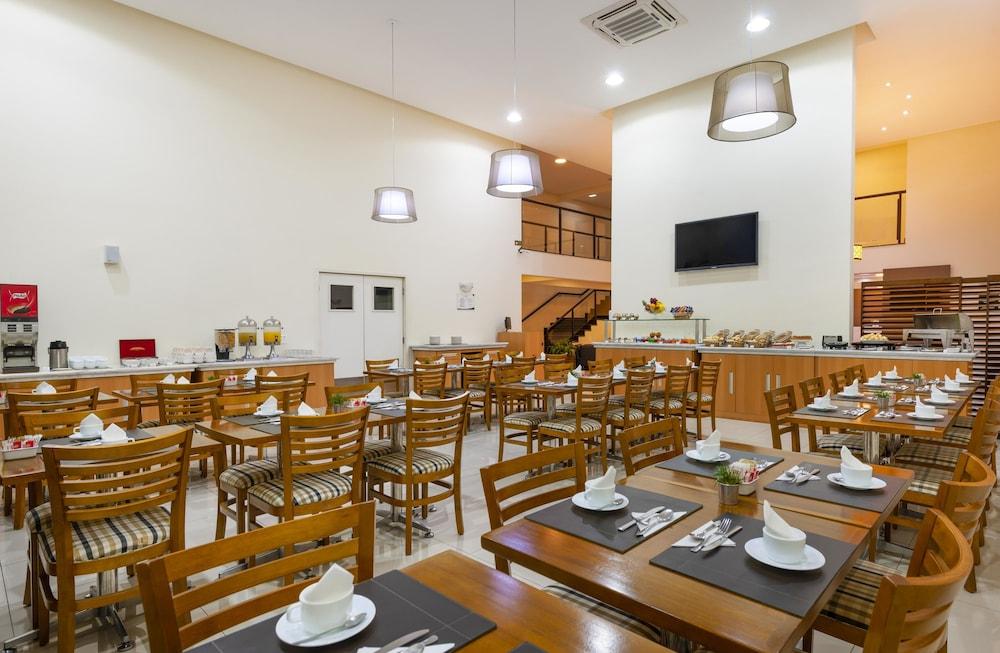 Hotel Matiz Barao Geraldo Express 3*